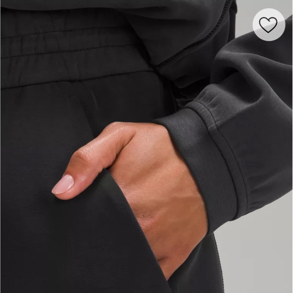 NWOT Lululemon Softstream High Rise Short Size 0 - Picture 13 of 15